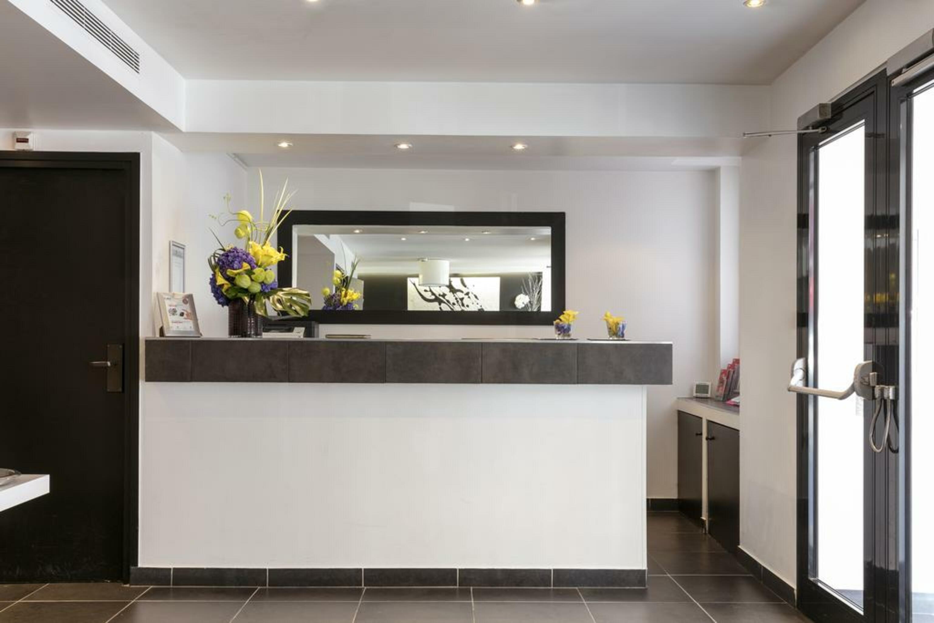 Hotel Standard Design Париж Екстер'єр фото
